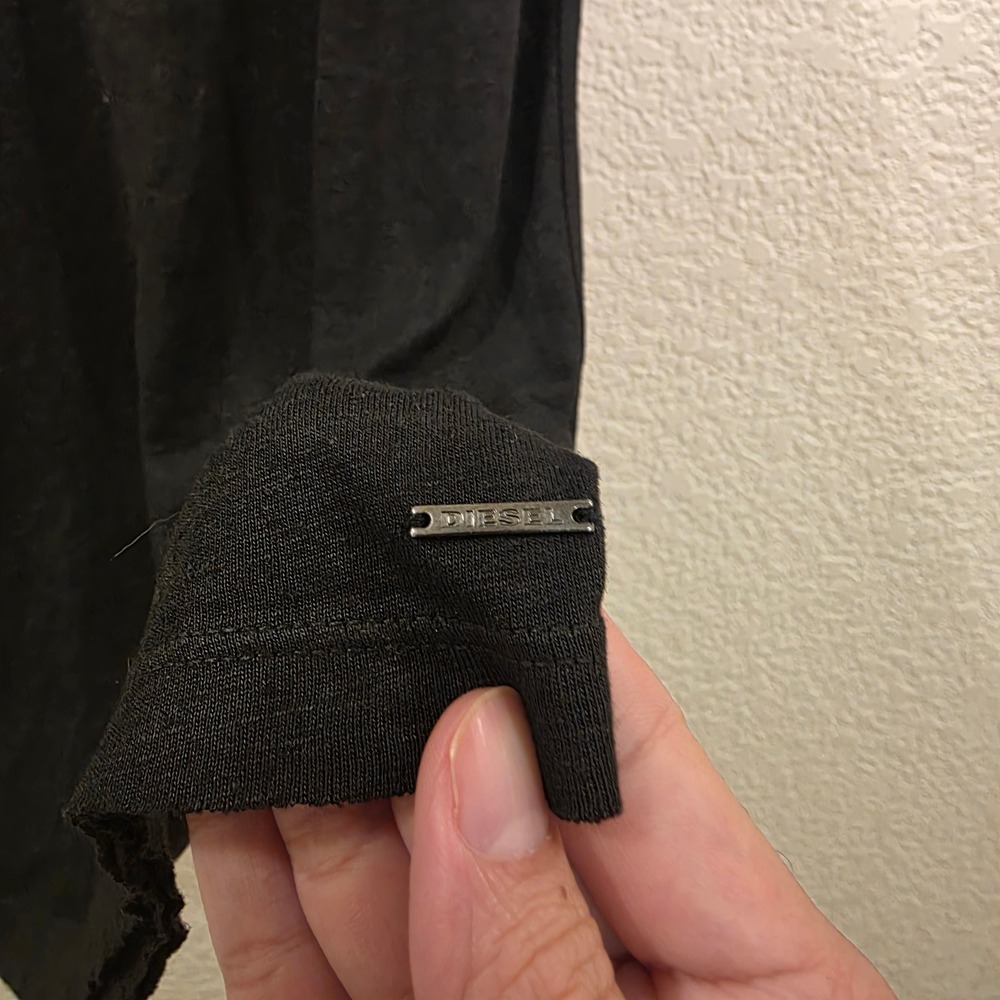 Diesel Black Short Sleeve Top Rayon Linen Blend Ribbed Neck Raw Edge Goth Y2K - Picture 5 of 13